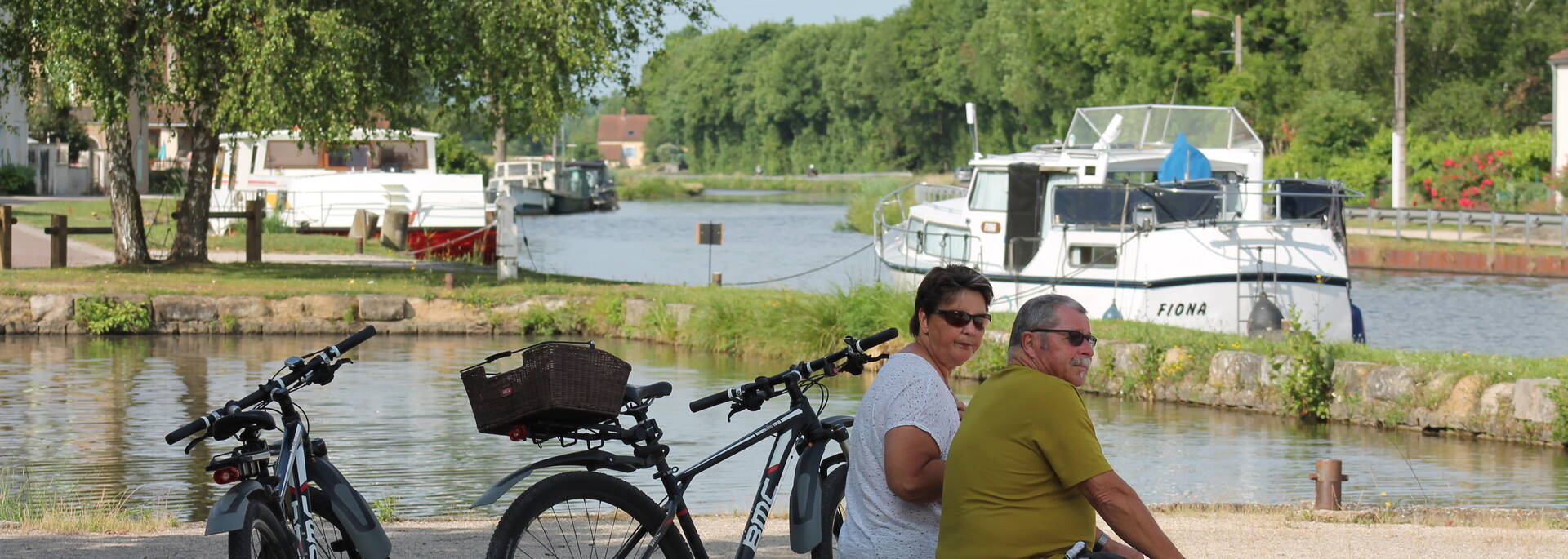 Port de Plaisance de Saint Léger sur Dheune, le long du Canal du Centre